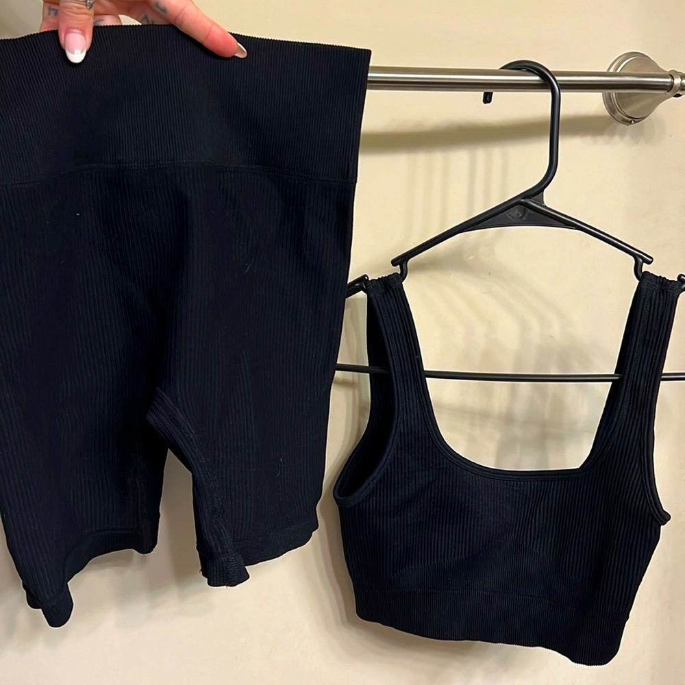 Ribbed athletic set